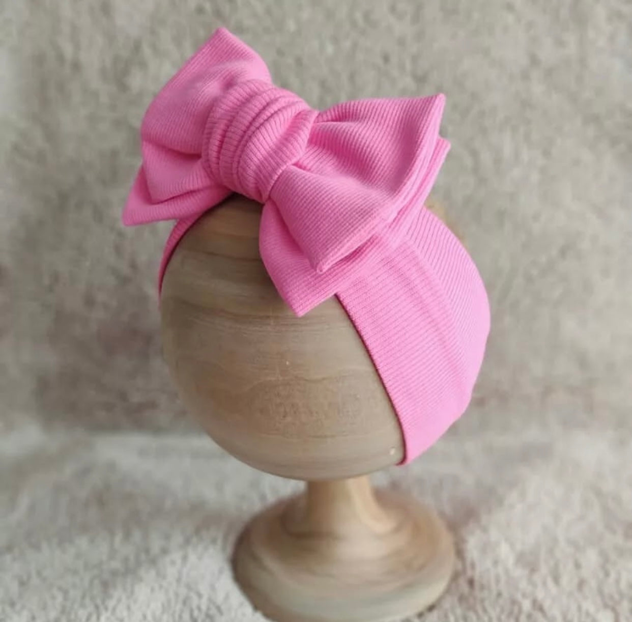 pink ribbed larger bow headband