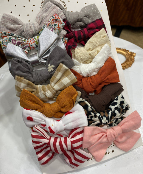 Premium bow pins ( set of 16 pins)