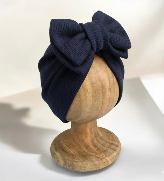 Blue bow cap