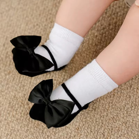 `black bow socks-like-shoes (0-1 year)